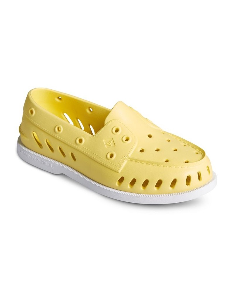 Women's Authentic Original Float Shoes Yellow $19.24 Shoes