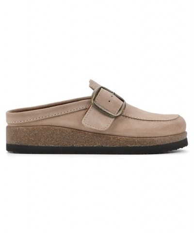 Women's Bueno Slip-On Clogs Tan/Beige $45.39 Shoes