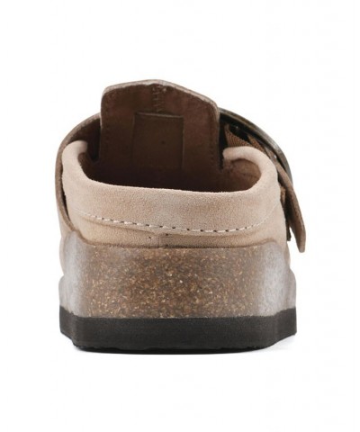 Women's Bueno Slip-On Clogs Tan/Beige $45.39 Shoes