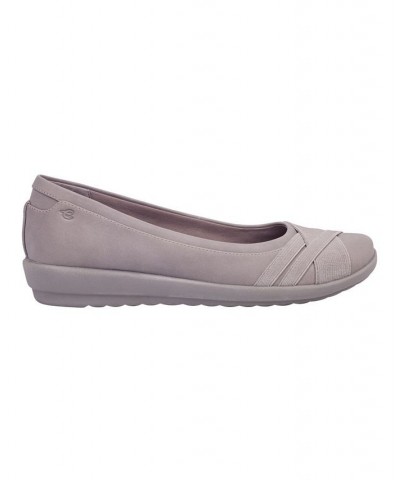 Women's Acasia Round Toe Slip-on Casual Flats Tan/Beige $43.45 Shoes