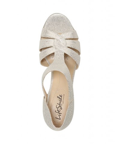 Caramel City Sandals Tan/Beige $37.60 Shoes